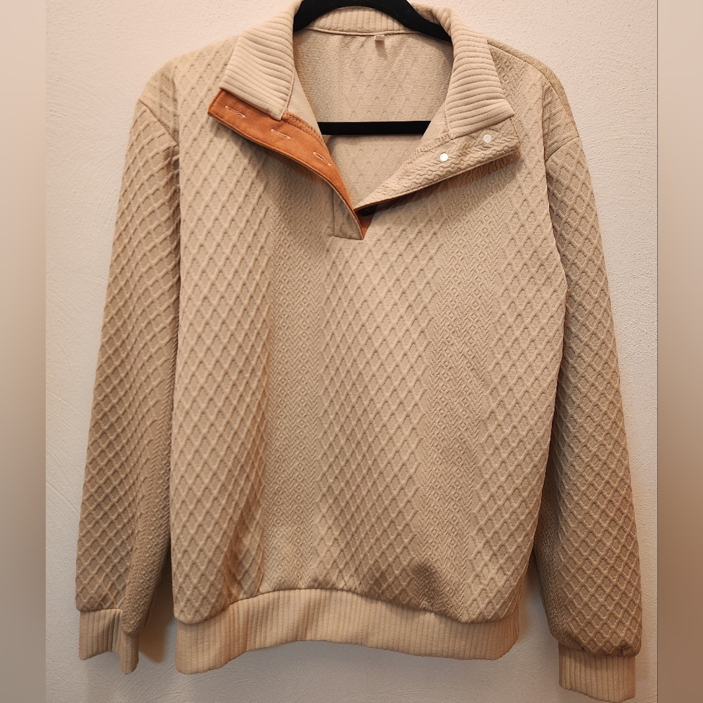 Cream Quarter Button Long Sleeve Size Small
